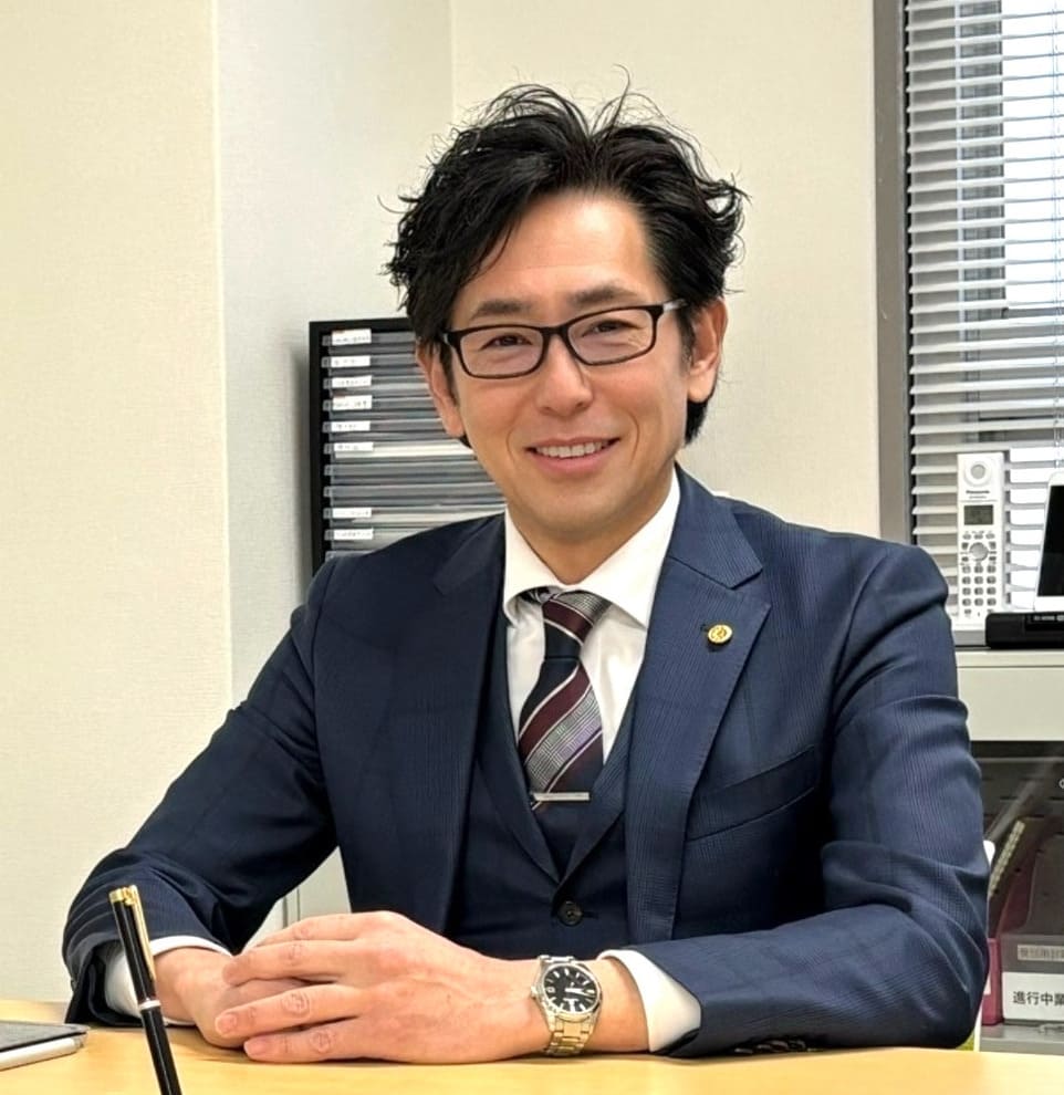 行政書士：長井博一の写真